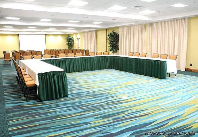 Springhill Suites By Marriott Charlotte Ballantyne Konforlar fotoğraf